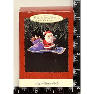 1994 HALLMARK KEEPSAKE ORNAMENT QX588-3 MAGIC CARPET RIDE ALADDIN SANTA